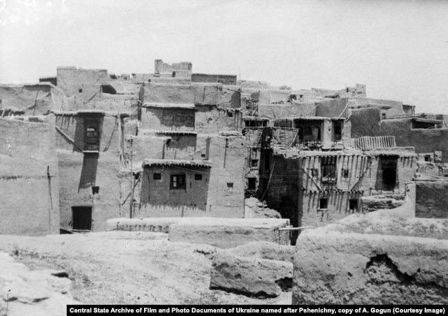 Общий вид одного из жилых кварталов Кабула, 1930 г
